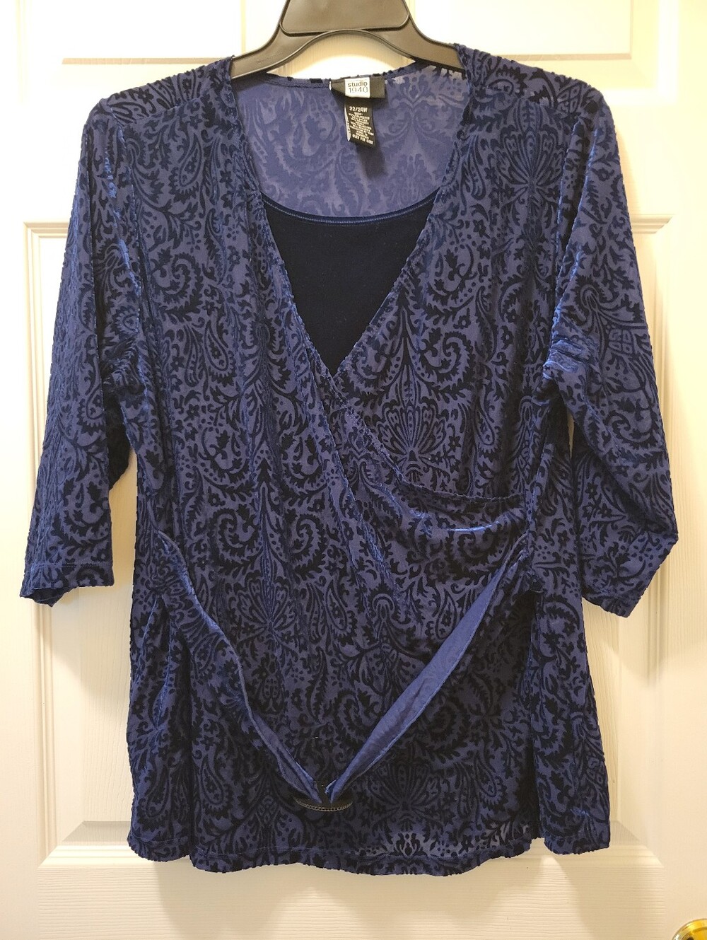 Womens Sz. 22/24 Velvet Blouse